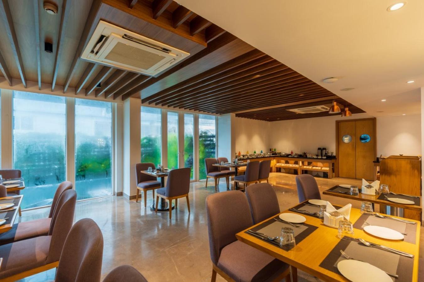 De Mandarin Hotel Goa Кандолим Экстерьер фото